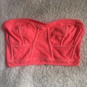 American Eagle crop top