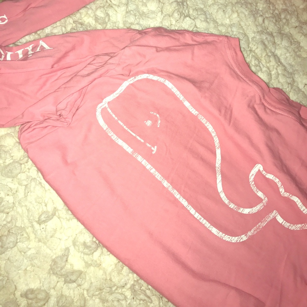 XS Vineyard Vine long sleeve coral t shirt