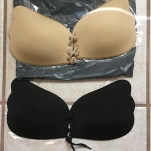 NWOT  Strapless lace up bras