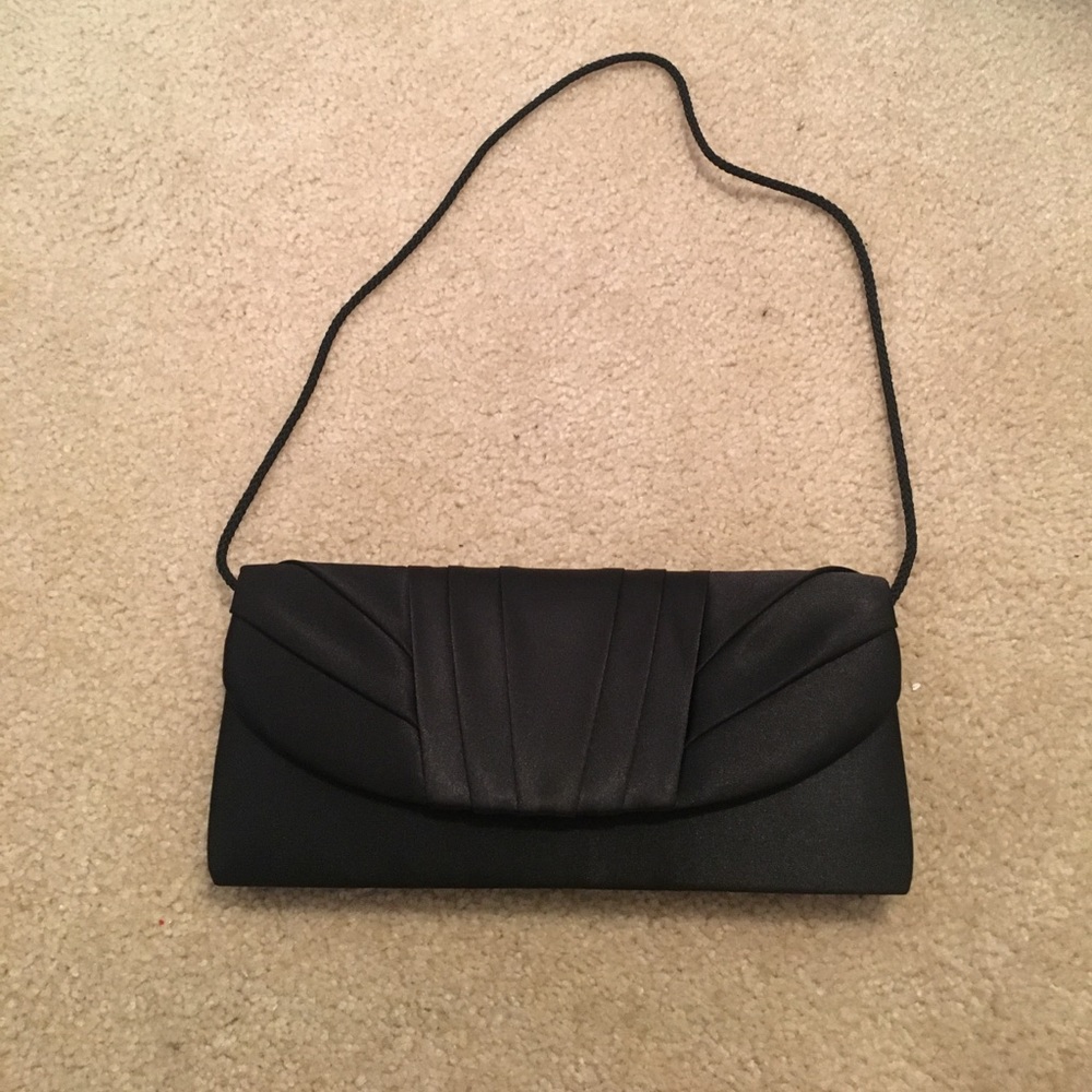 Black satin Jessica McClintock evening clutch
