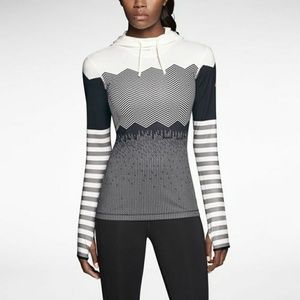 NIKE Pro Hyperwarm Dri-Fit