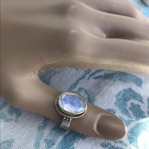 Jewelry - Sterling Silver Ring with White Quartz Stone.