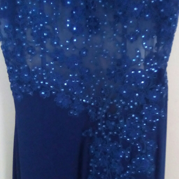 Beautiful blue prom dress - Picture 5 of 8