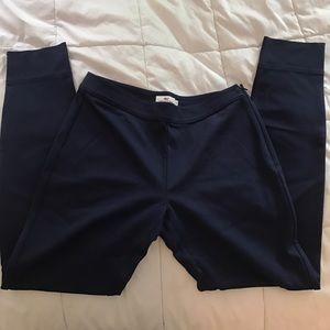 Vineyard Vines pants--never been worn!!!!