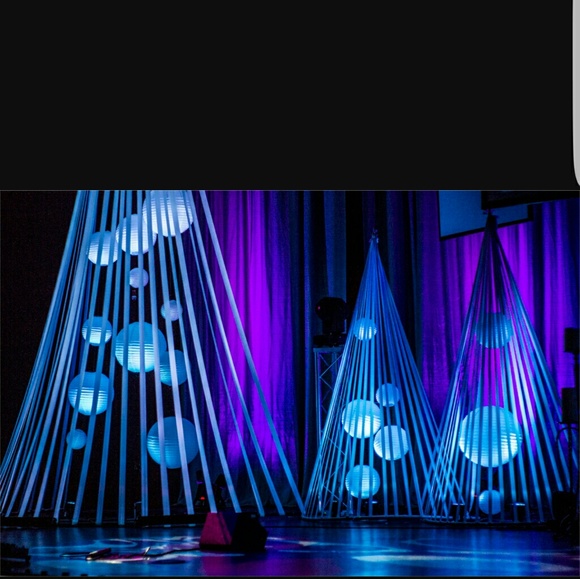 Meet your Posher, Iliana - Picture 1 of 1