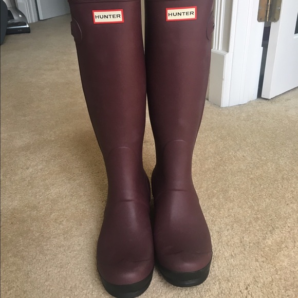 SOLD-Hunter Two Toned Boots - Picture 2 of 4