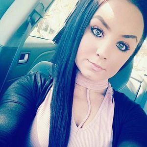 Meet your Posher, Alyssa