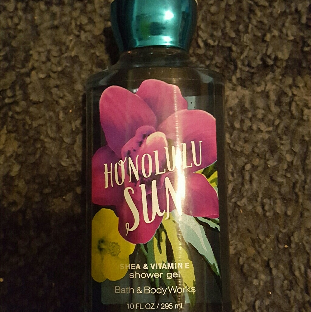 "HONOLULU SUN" Bath & Body Works