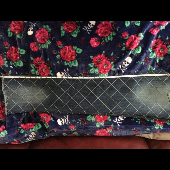 Almost Famous Premium Jeans Boot Cut Cross Stitch - Picture 8 of 8