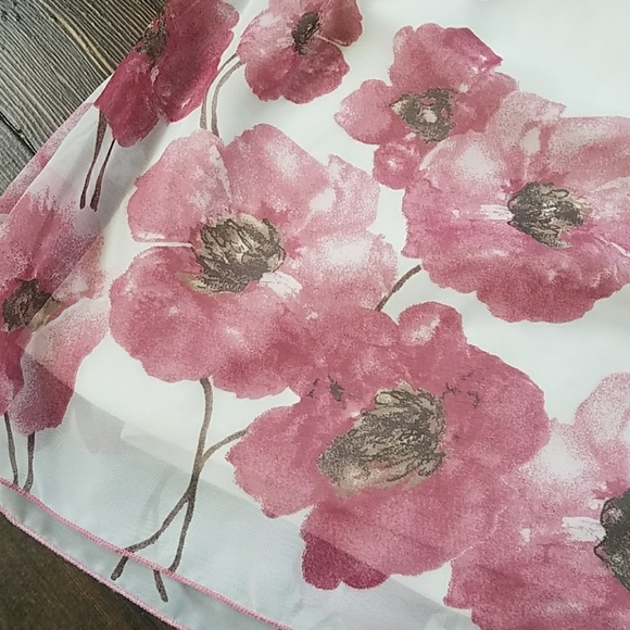 Floral strapless top - Picture 3 of 5