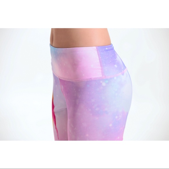 Brand New Yoga Leggings - Dream Sky - Picture 5 of 8