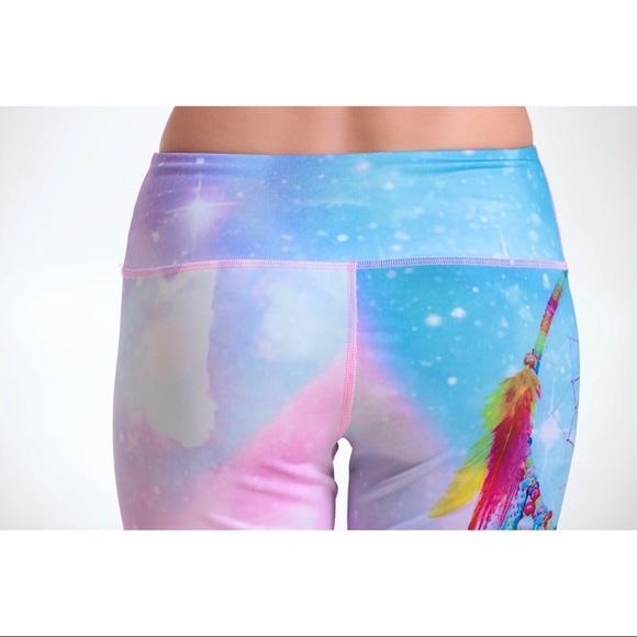 Brand New Yoga Leggings - Dream Sky - Picture 6 of 8