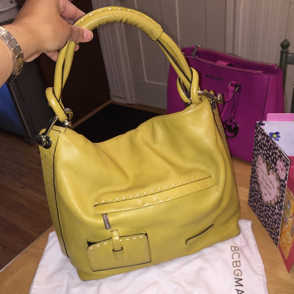 BCBGMAXAZRIA handbag used *ONE DAY SALE*