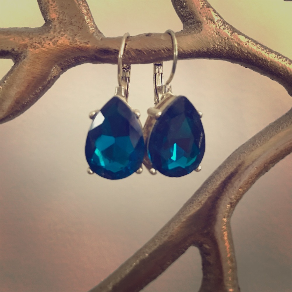 Sapphire Blue Earings