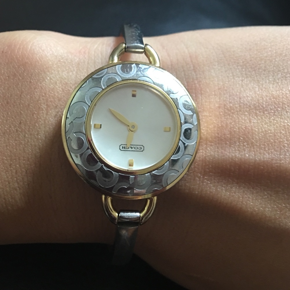 Watch - Picture 2 of 3