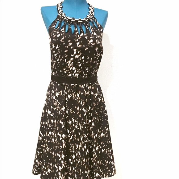 Elie Tahari Dresses & Skirts - Elie Tahari Dress