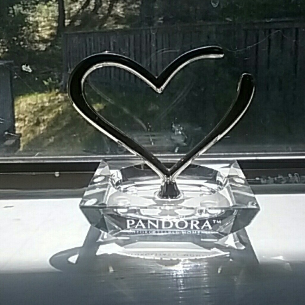 Pandora jewelry holder(unforgettable holder)