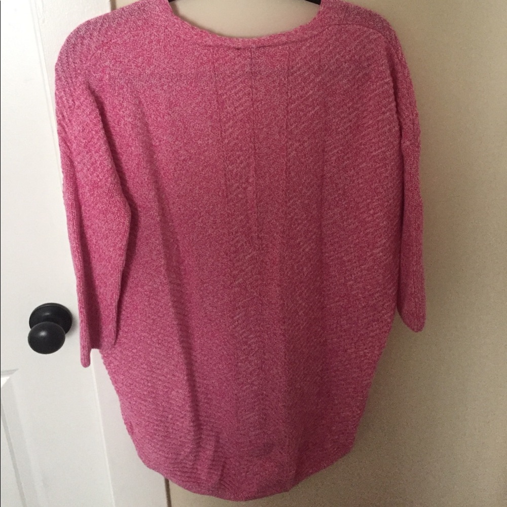 Express sweater! - Picture 2 of 3