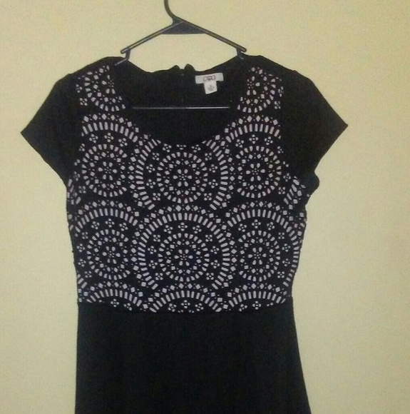 Dress - Picture 2 of 3