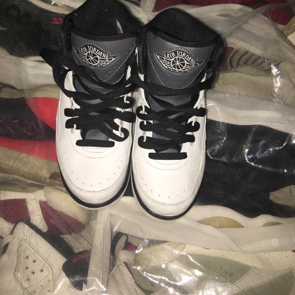 Retro 2s