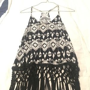 Patterned Crop atop with Fringe