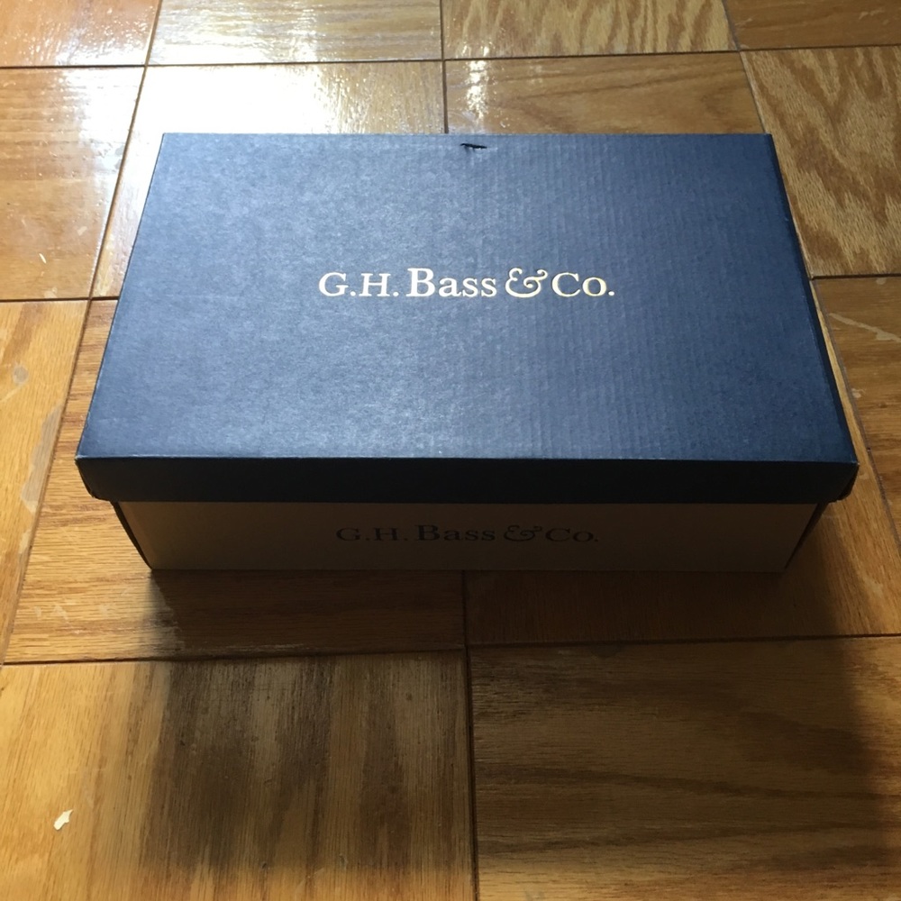 G.H. Bass & Co. searocksue