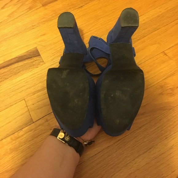 Blue chunky heel - Picture 2 of 3