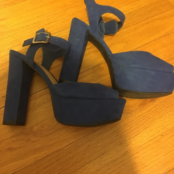 Blue chunky heel - Picture 3 of 3
