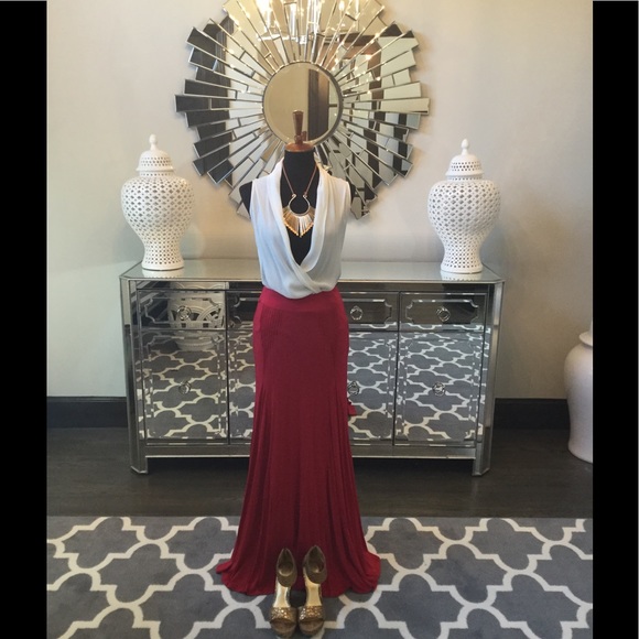 Flash Sale🔥🔥 Maeve Red Maxi Skirt - Picture 7 of 7