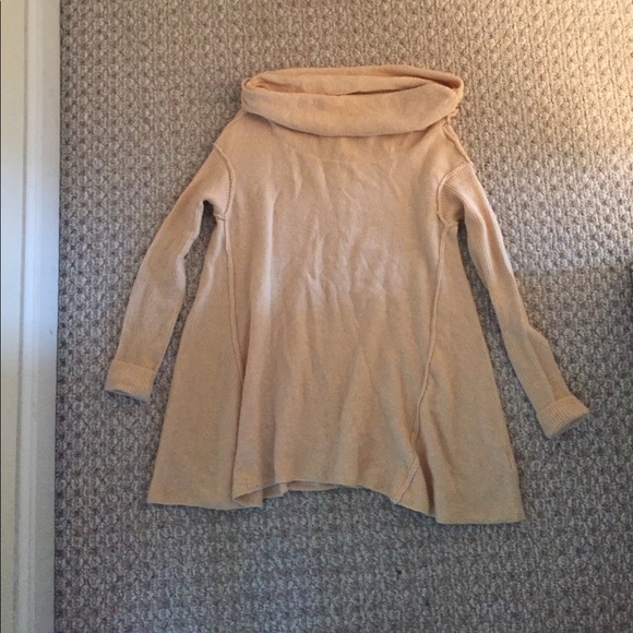 Free People Sweaters - Free People off the shoulder sweater