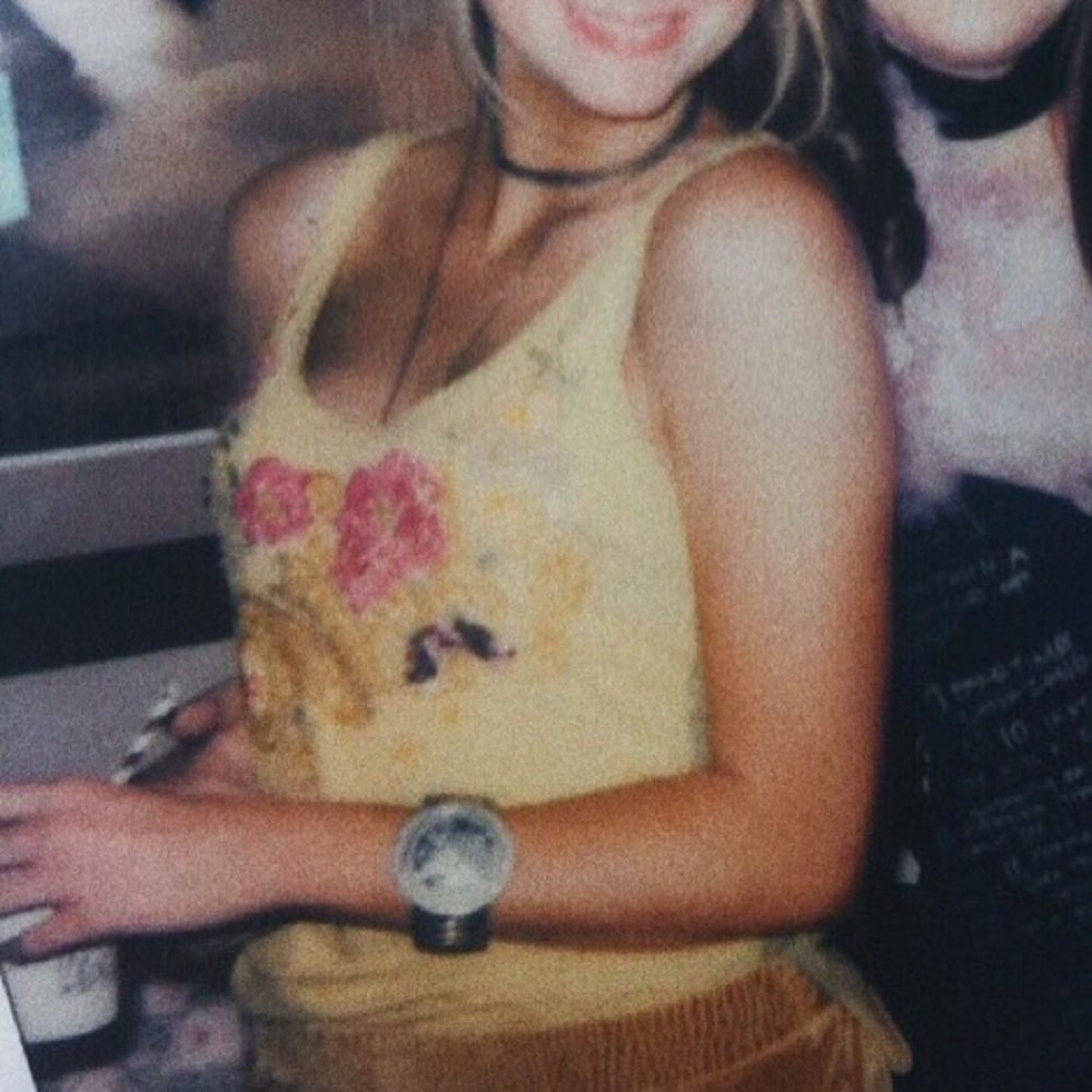 Fun yellow tank