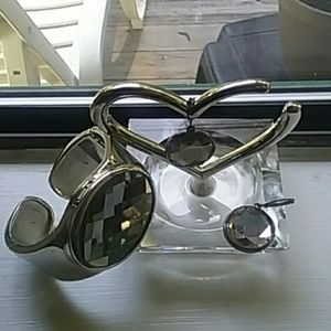 Watch and earrings (Cannes quartz) needs new batte