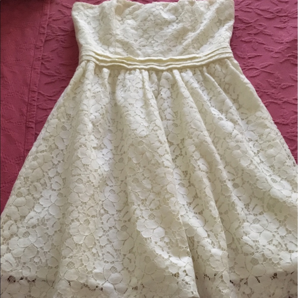 Forever 21 Lace Dress