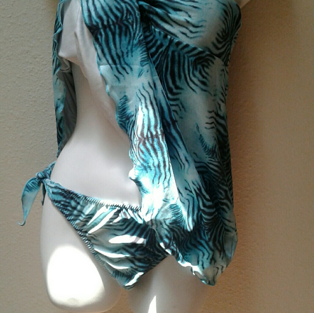 Nicole maternity swimsuit - Picture 3 of 3
