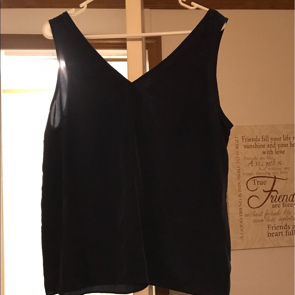 Navy lilly tank
