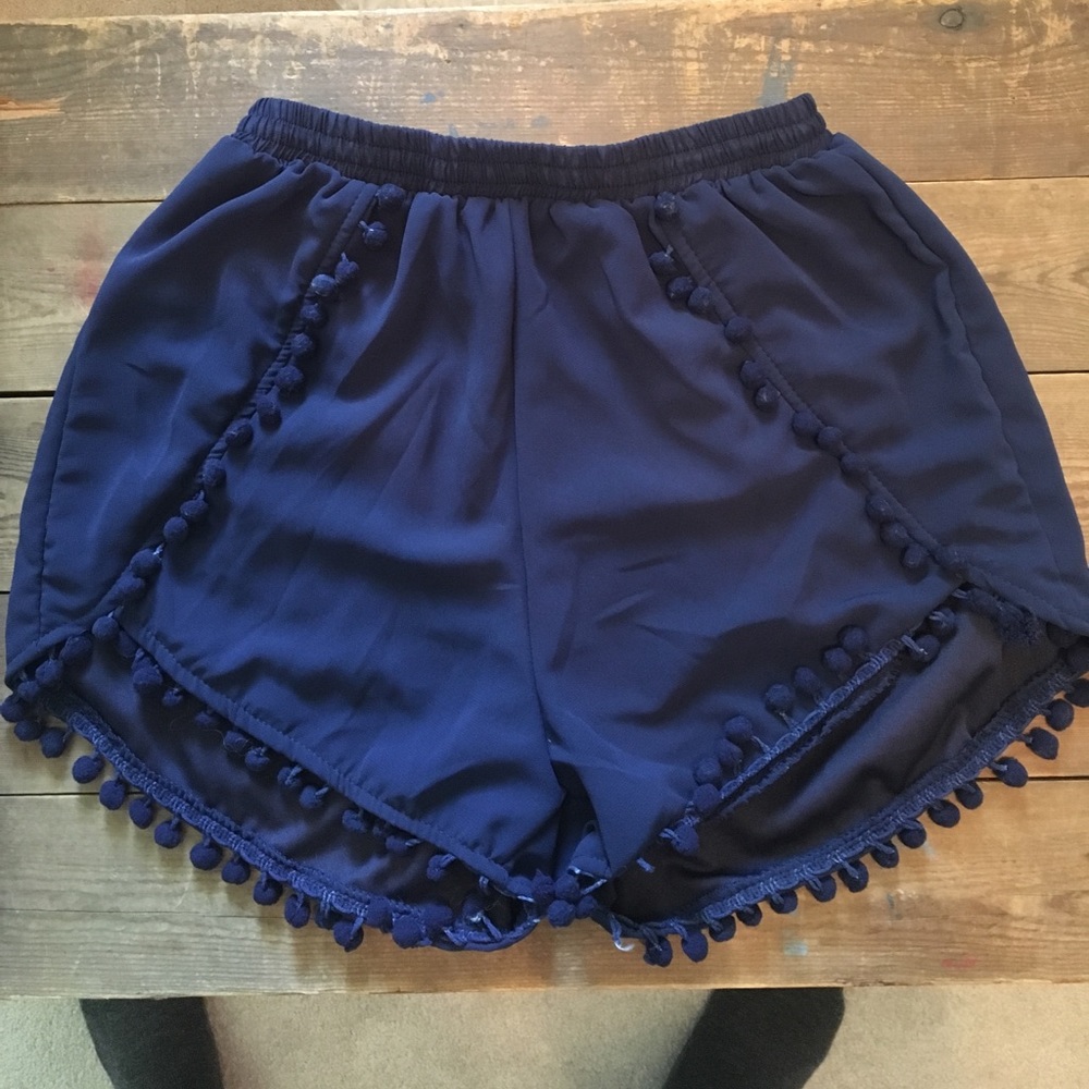 Navy flowy chiffon Shorts