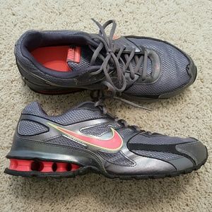 Nike Reax Running Shoes
