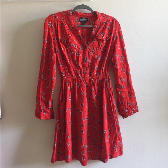 Angie Dresses & Skirts - Floral dress with pockets