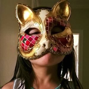 Meet your Posher, Amy