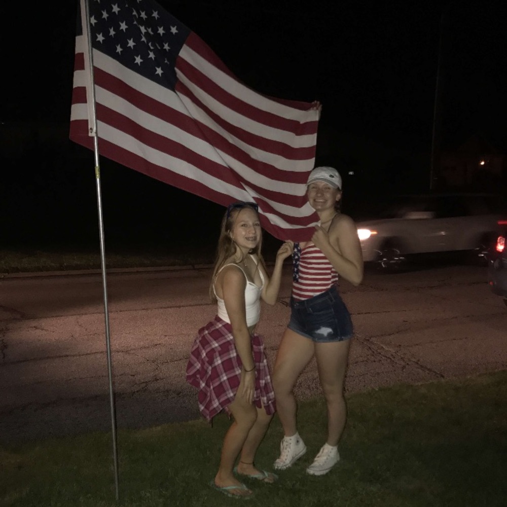 Meet your Posher, Lauren