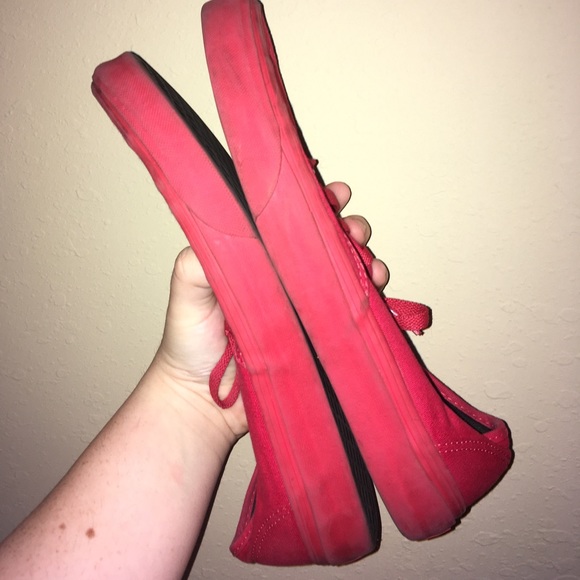 RED VANS AND BLUE KEDS SHOE LOT/ BUNDLE - Picture 5 of 7