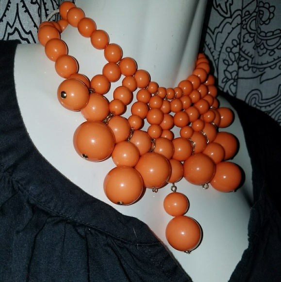 Statement Necklace in a Coral Color - Picture 2 of 3