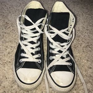 Black hightop converse