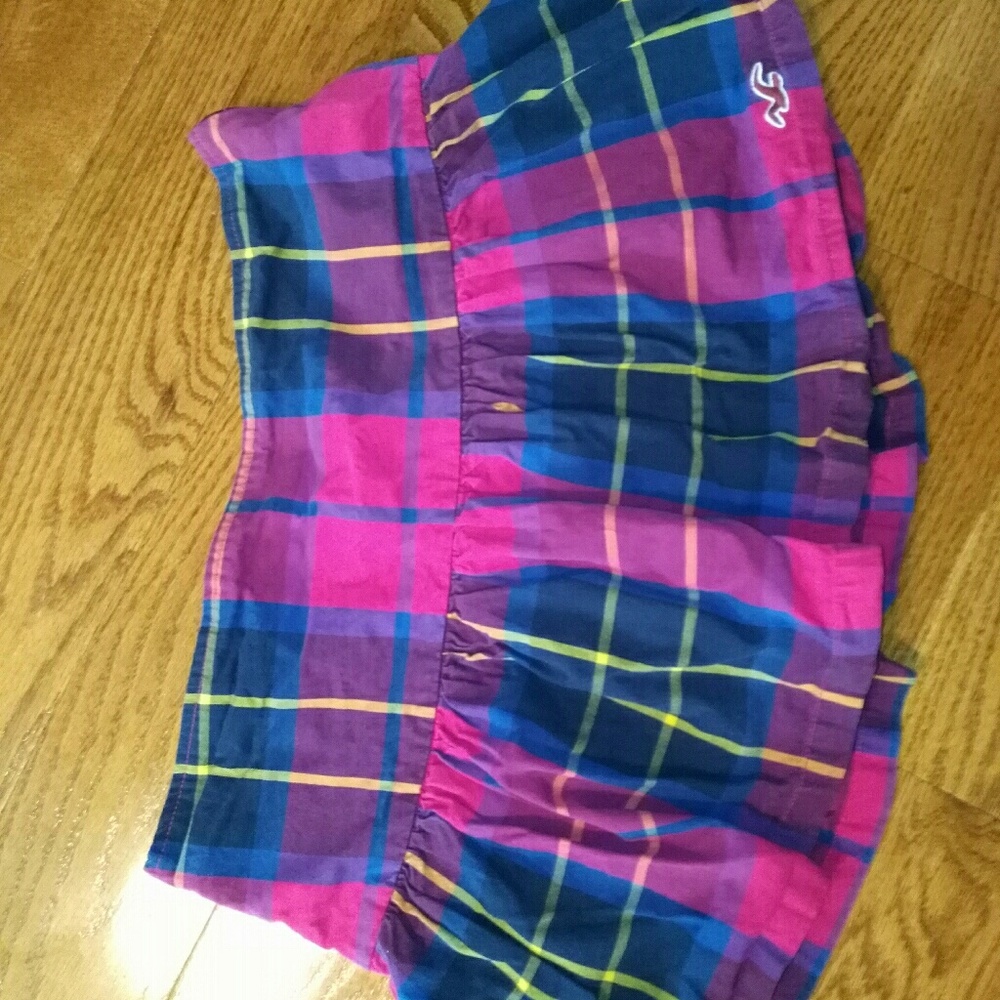 Preppy Hollister Size 9 Plaid Skirt