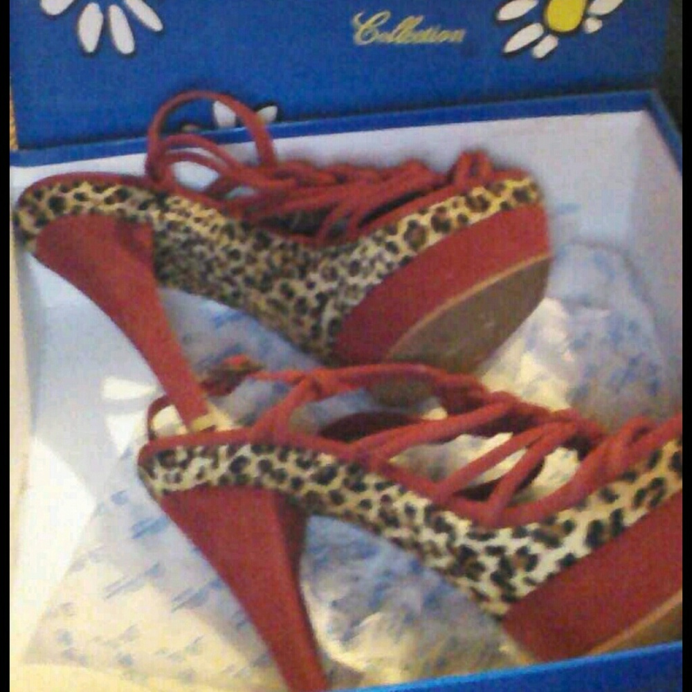 Cheetah heels size 8.5