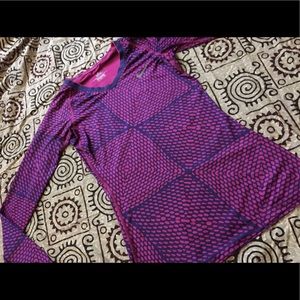 Woman purple long sleeve Nike Pro