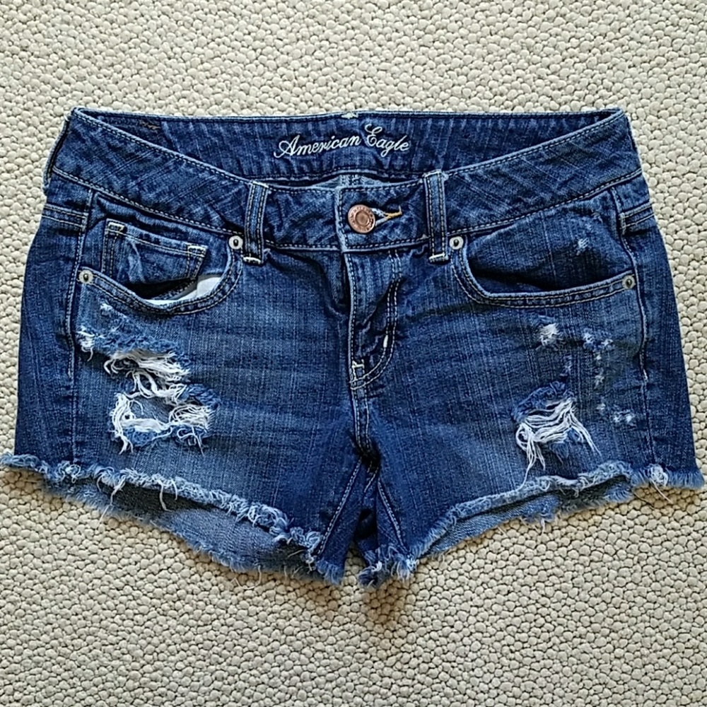 American Eagle distressed shorts