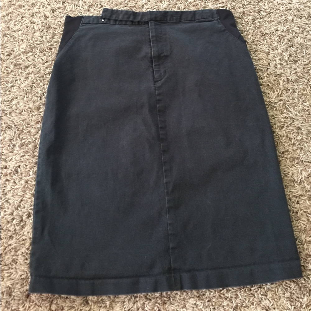 Black Gap maternity pencil Skirt