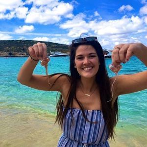 Meet your Posher, Sally