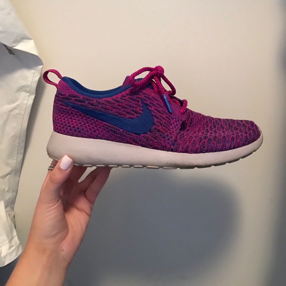 nike gym shoe